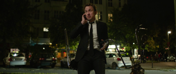 empire 25kmh 720p.mkv.1:23:41.optimized=high.width=350.png