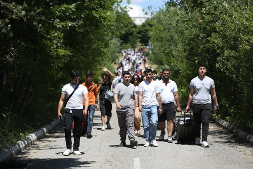 CEihoA0TmT9XPJn2C0bI3N SfD40ktVgL98GdL8oWVPyApMEnvK8MyaMmNQEesy6liqxAlF3tRfarS D1IMzL6Hzka8yJCc9srcs.jpg