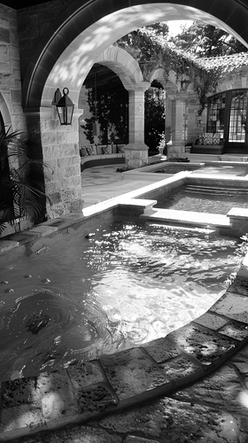louispietsch 36677 french pool design ar 916 03aaa7de 6c0b 48e6 88b4 3d020f8357ca 3 ergebnis.png