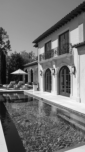 louispietsch 36677 french pool design ar 916 5b02d357 c1dd 4c88 81c6 28d34607371a 0 ergebnis.png