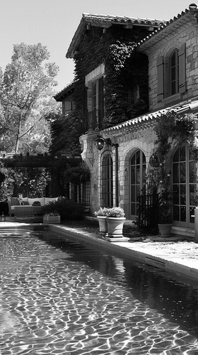 louispietsch 36677 french pool design ar 916 5d7d0458 1d3f 4f59 97e6 42aaea94c4dd 0 ergebnis.png