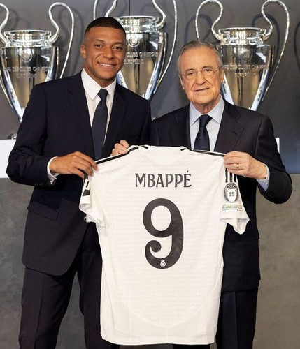 451587813 957152993088864 2617818259886532136 n.jpg?stp=dst jpg s600x600& nc cat=103&ccb=1 7& nc sid.jpg