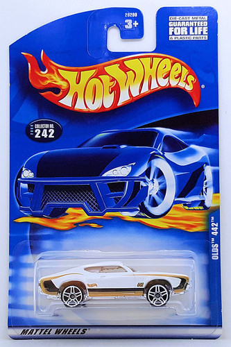 Машинка Hot Wheels Olds 442 2000 (#242) 29299.jpg