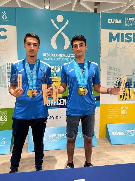 451020890 889227106579048 1895367222085166880 n.jpg?stp=dst jpg s600x600& nc cat=108&ccb=1 7& nc sid.jpg