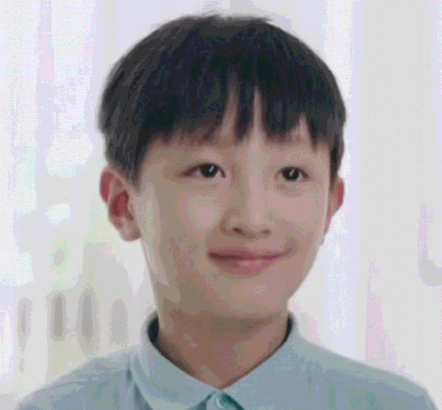 img 17208807681060062wZwagy1hfvjxcue0sg30qo0oox75.gif