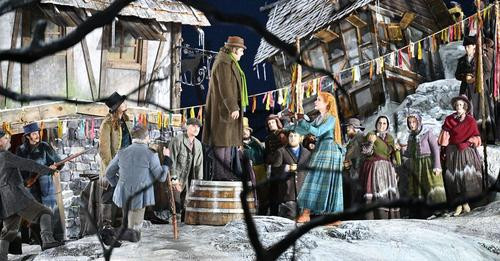 450587575 858873659432609 9097051795937100501 n.jpg?stp=c0.5x0.5f dst jpg flffffff p500x261 q75& nc .jpg