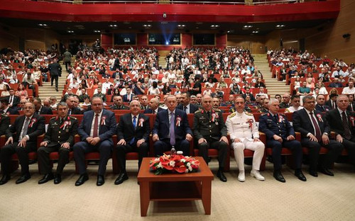 451040893 1013671486783581 4783828753073652252 n.jpg?stp=dst jpg s600x600& nc cat=107&ccb=1 7& nc si.jpg