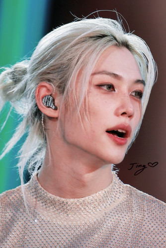 008sKyuSgy1hrof6lyy5bj32yt4g04qt.jpg