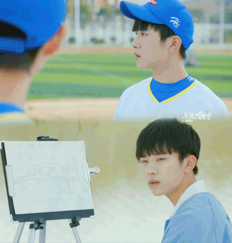 img 1714408475411005zonqQgy1hp7llf17zjg30rs0t0kjr.gif