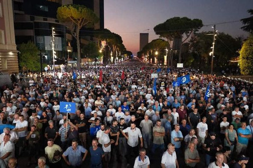 450479940 884219833724847 8468880108467705452 n.jpg?stp=dst jpg p526x395& nc cat=110&ccb=1 7& nc sid.jpg