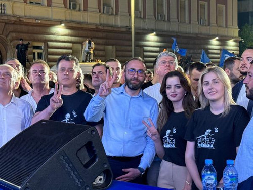 450850993 884219843724846 7721548272495722182 n.jpg?stp=dst jpg s600x600& nc cat=111&ccb=1 7& nc sid.jpg