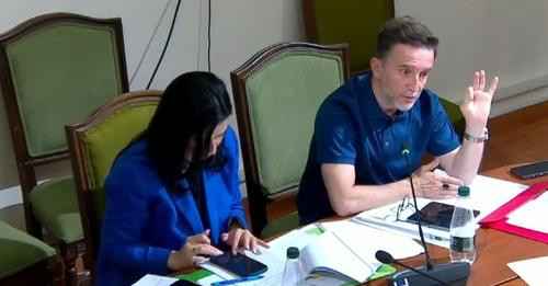 13642599043953757138?url=https%3A%2F%2Fshqiptarja.com%2Fuploads%2F780x440%2F1721120324 erionbrae.JPG.jpg