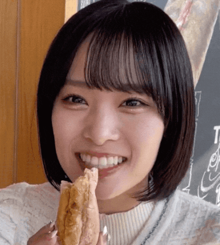 ezgif 2 b535cd0d45.gif