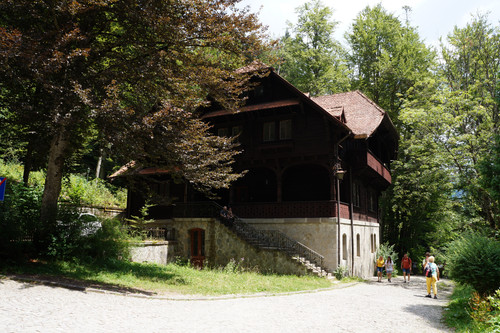 DSC05907.jpg