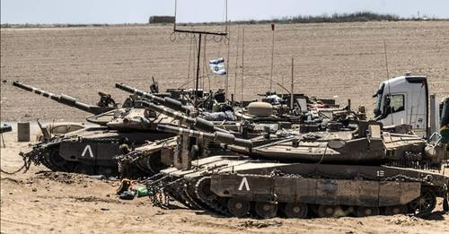 13427139348504812547?url=https%3A%2F%2Fimages cdn.trtworld.com%2Ftrtbalkanalb%2Fw960%2Fh540%2Fq70%2F.jpg