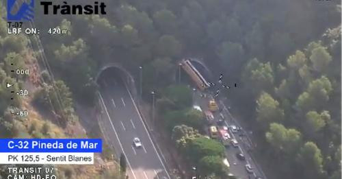 10717074820696388760?url=https%3A%2F%2Falbum.mediaset.es%2Feimg%2F2024%2F07%2F16%2Fdos personas atra.jpg