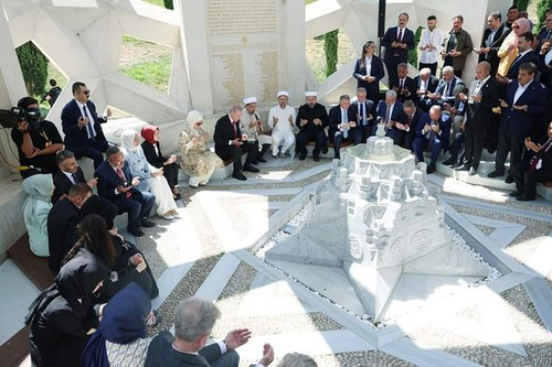 451252054 897975432358737 5355534905854344127 n.jpg?stp=dst jpg p526x395& nc cat=102&ccb=1 7& nc sid.jpg