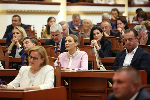 451623775 1015654359929776 8608919536491668983 n.jpg?stp=dst jpg p526x395& nc cat=107&ccb=1 7& nc si.jpg