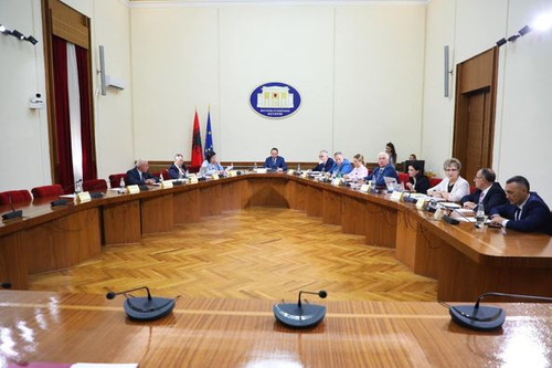 451132286 1015530239942188 8789095533094573091 n.jpg?stp=dst jpg p526x395& nc cat=108&ccb=1 7& nc si.jpg