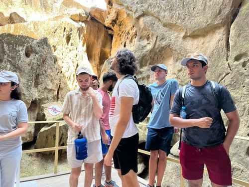 450811347 881262140700262 6754044191727304620 n.jpg?stp=dst jpg s600x600& nc cat=111&ccb=1 7& nc sid.jpg