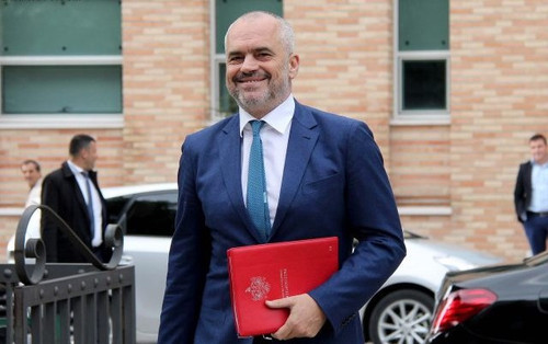 450926217 873750278105387 5494765634192327755 n.jpg? nc cat=106&ccb=1 7& nc sid=127cfc& nc ohc=2XUgq.jpg