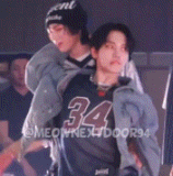 accde71d10a0bf745e9bcb34b393378b.gif