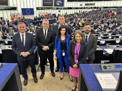 451450311 1051724206520494 8376691157172706618 n.jpg?stp=cp6 dst jpg p180x540& nc cat=104&ccb=1 7& n.jpg