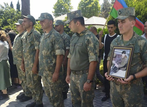 451451589 1019462796851702 2089999764957135526 n.jpg?stp=dst jpg s720x720& nc cat=109&ccb=1 7& nc si.jpg