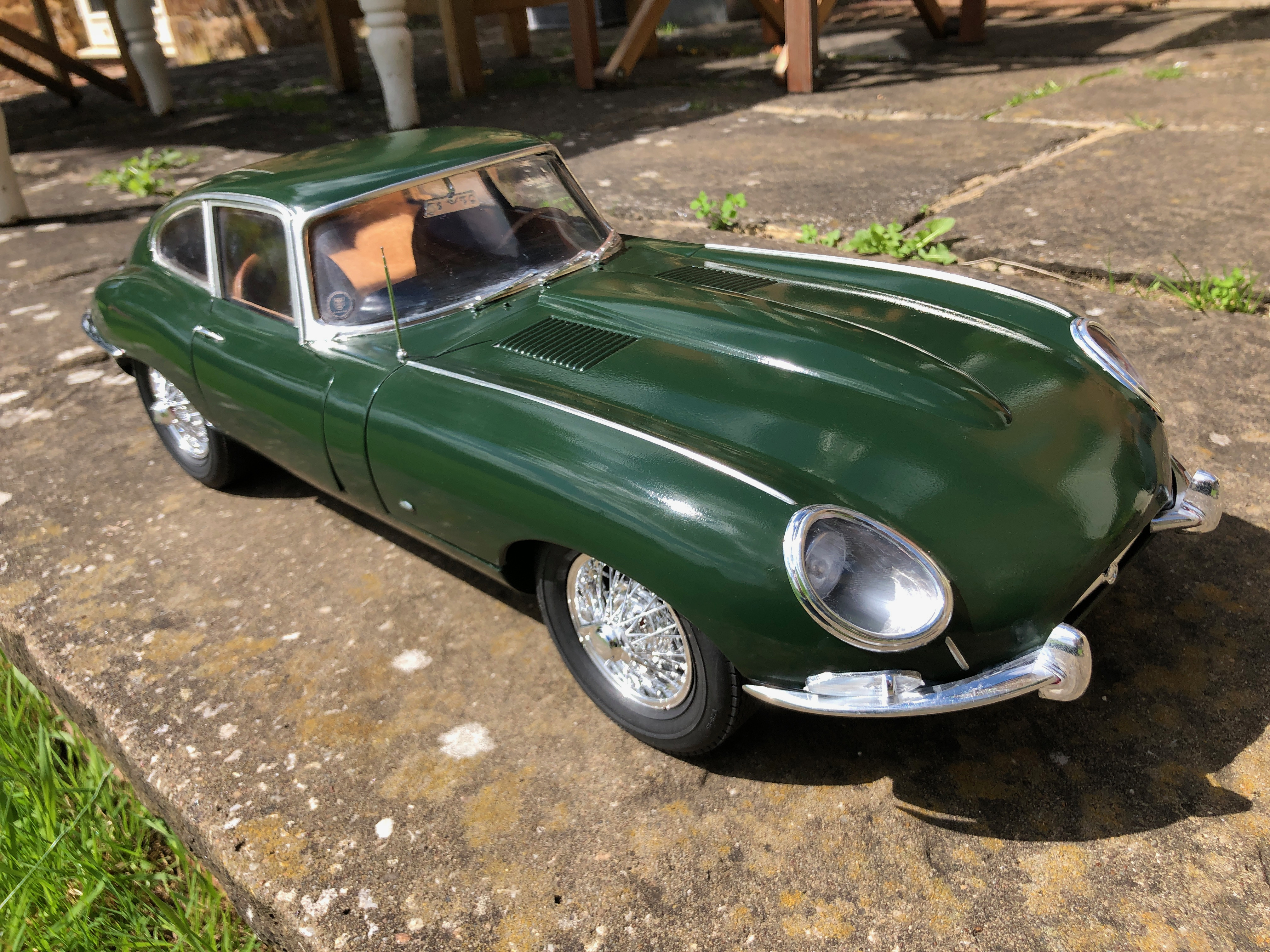 Revell Jaguar XKE 1/8 Scale - Ready For Inspection - Vehicles