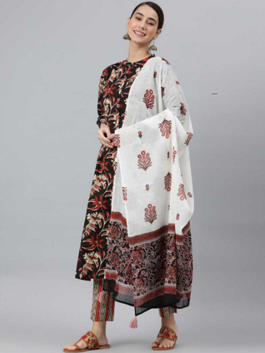 Black Cotton Salwar Suit Copy.jpg