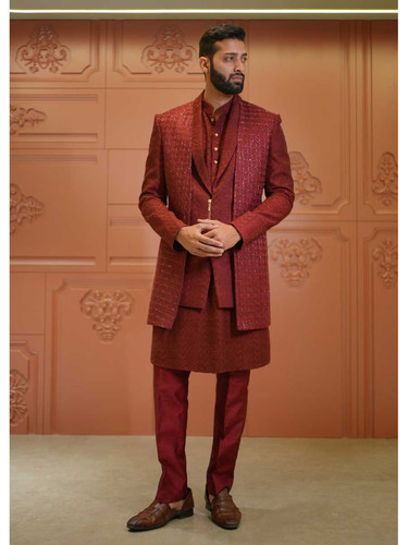 Maroon Indo Westren.jpg