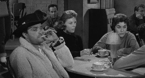 cap Roger Corman (1959) A Bucket of Blood 00 03 32 03.png