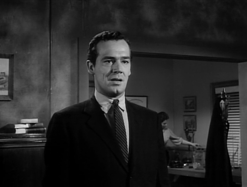 cap The.Undead.1957.DVDRip.x264 HANDJOB 00 02 44 02.png