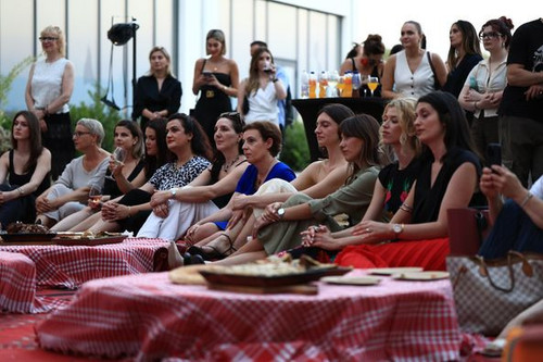 451412080 876643261161400 7298026653666434628 n.jpg?stp=dst jpg p526x395& nc cat=108&ccb=1 7& nc sid.jpg