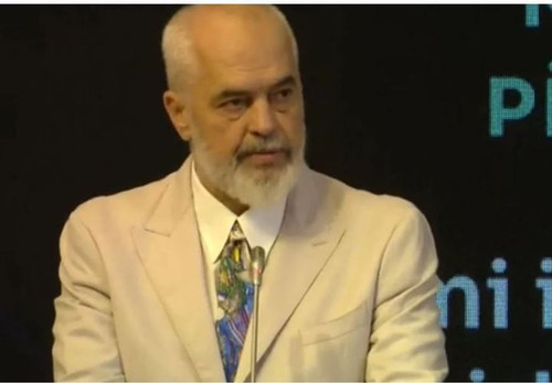 451432816 787857570206149 6001217118089148197 n.jpg?stp=dst jpg s720x720& nc cat=100&ccb=1 7& nc sid.jpg