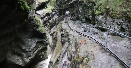 451020681 1823538691501117 2251662175124232946 n.jpg?stp=c0.5x0.5f dst jpg flffffff p500x261 q75& nc.jpg