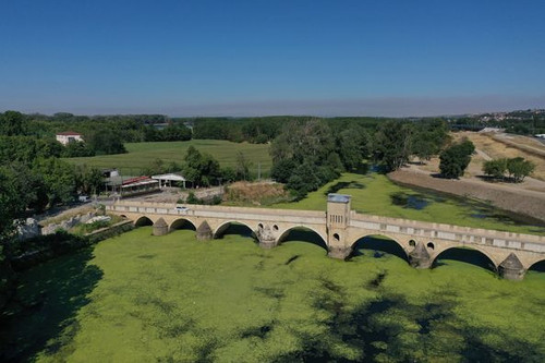 450939370 880055760815644 5997922664615491116 n.jpg?stp=dst jpg p526x395& nc cat=107&ccb=1 7& nc sid.jpg