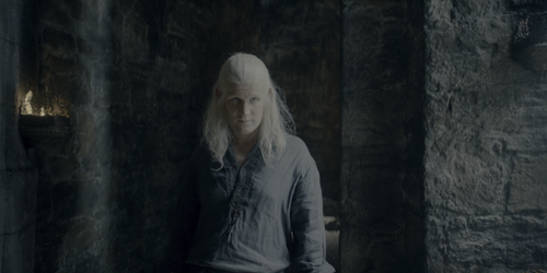 La Casa del Dragon S02E05 [MAX WEB DL 2160p HEVC DV HDR10 ES DD+ 5.1 Atmos Subs][HDO].mkv snapshot 0.png