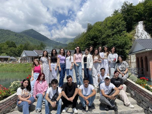 450758763 800294288917582 8274745729167911737 n.jpg?stp=cp6 dst jpg s600x600& nc cat=109&ccb=1 7& nc.jpg