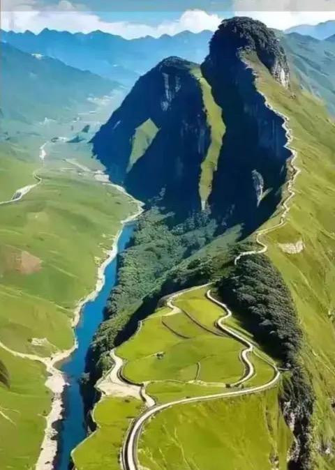 v2 7cd96528a58dbb3255026edf1ab42c1c r.jpg