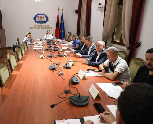 451317653 930593392414104 5813030240212239169 n.jpg?stp=dst jpg p480x480& nc cat=105&ccb=1 7& nc sid.jpg