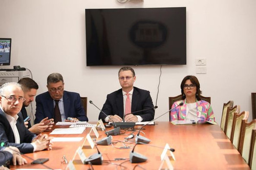 451331010 930593579080752 57138898061049030 n.jpg?stp=dst jpg p526x395& nc cat=105&ccb=1 7& nc sid=8.jpg