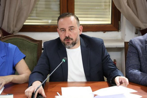 451531307 930593569080753 2305598553010981962 n.jpg?stp=dst jpg p526x395& nc cat=110&ccb=1 7& nc sid.jpg