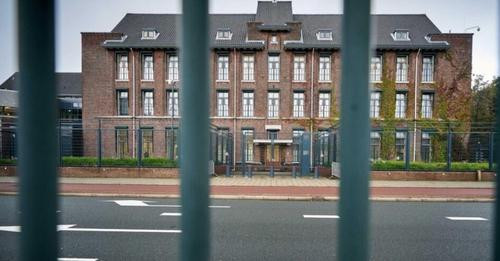 12911563040092103196?url=https%3A%2F%2Fnacionale.com%2Fuploads%2F large%2F455522%2FHAGE.jpg&fb obo=1.jpg