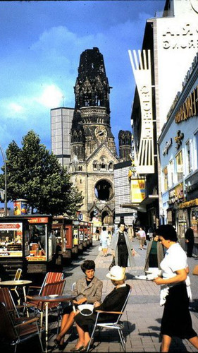 2284. Kurfuerstendamm, West result.jpg