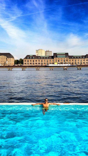 2363. Swimming at result.jpg