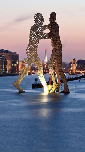 2335. Molecule Man result.jpg
