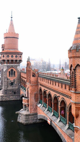 1977. Berlin im result.jpg