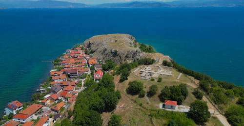 450587705 6573944363844 931321810135787313 n.jpg?stp=c0.11.526.274a cp0 dst jpg p526x296 q75 spS444&.jpg