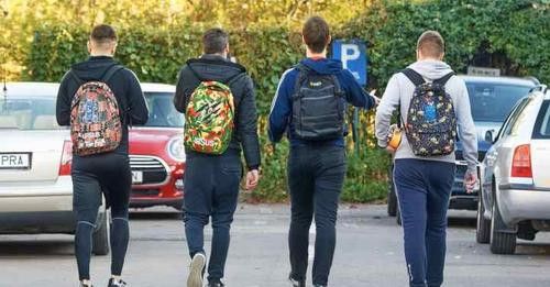 2670892413975345524?url=https%3A%2F%2Fwww.kulturjam.it%2Fwp content%2Fuploads%2Fi giovani occidental.jpg